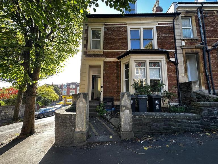 Hartington Park, Redland, Bristol, BS6 7ES