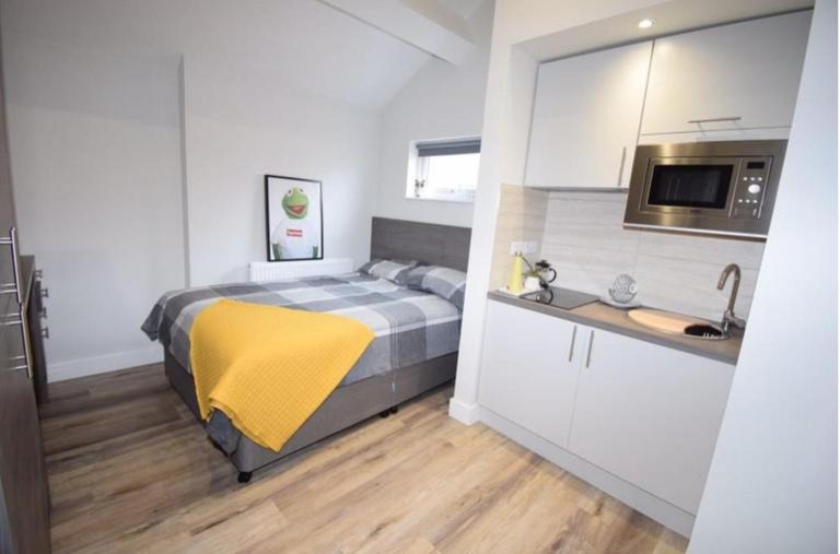 Sadler Gate, City Centre, Derby, DE1 3NL