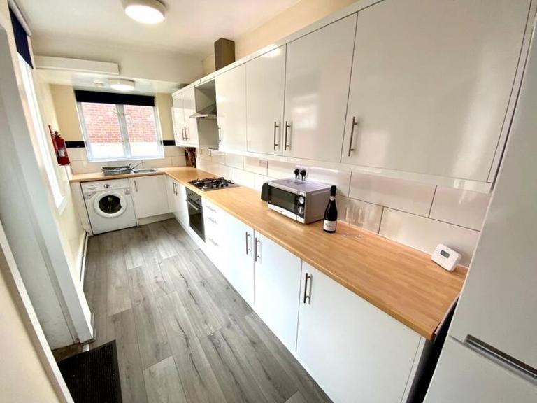 Stalker Lees Road, Ecclesall, Sheffield, S11 8NR