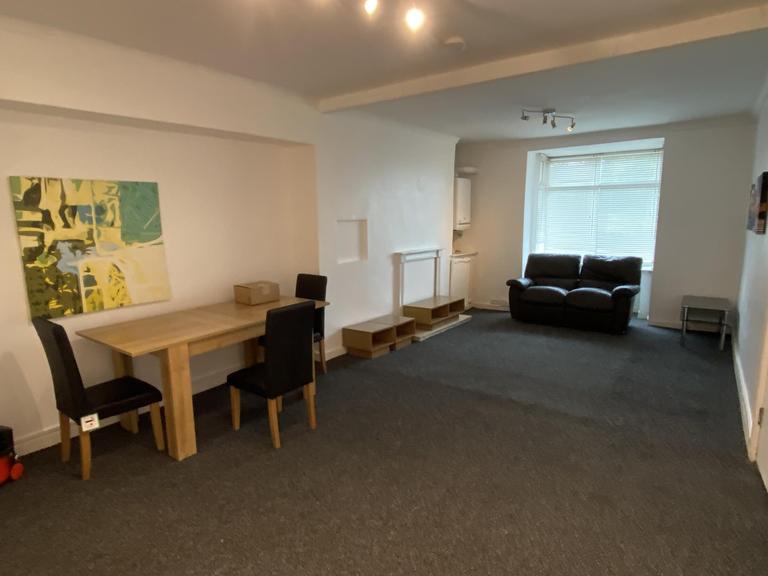 3 bedroom house for rent Graig Terrace, Swansea, SA1 6YJ UniHomes