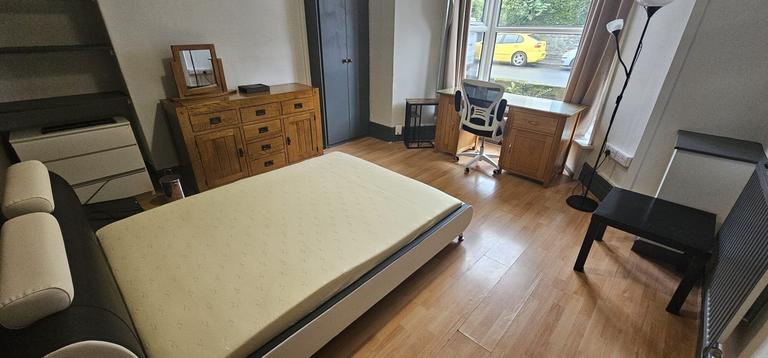 King Edwards Road, Brynmill, Swansea, SA1 4LL