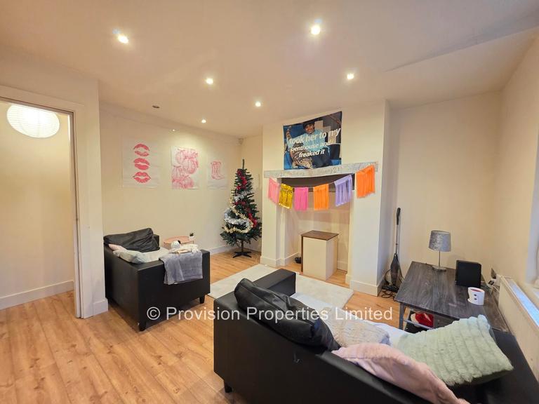 Harold Walk Leeds, Hyde Park, Leeds, LS6 1PS