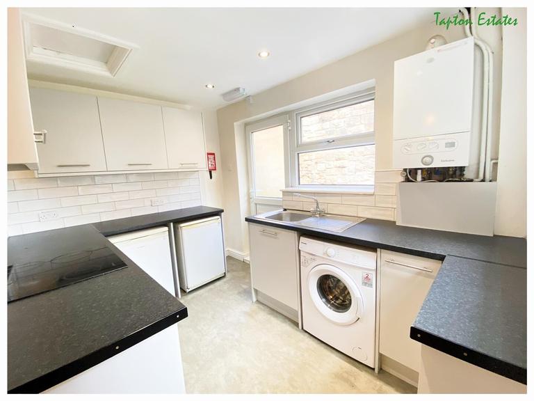 Barber Crescent, Crookesmoor, Sheffield, S10 1EF