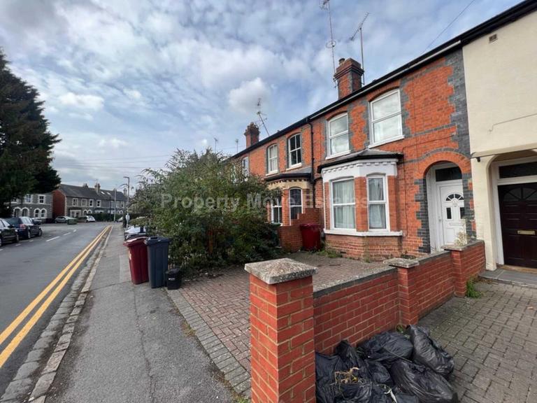 5 bedroom house for rent Junction Road, Reading, RG1 5SA UniHomes