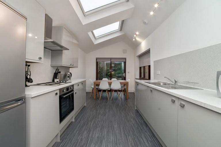 5 bedroom house for rent Broadgate Beeston, Nottingham, NG9 2FU UniHomes