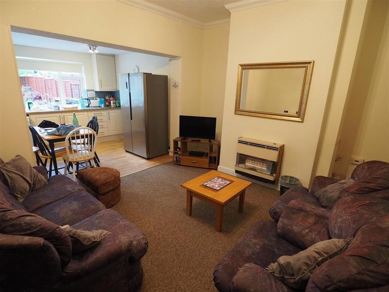 5 bedroom house for rent St. Peters Terrace, Bath, BA2 3BT UniHomes