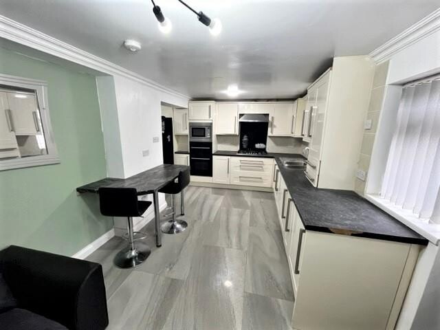 Quinton Road, Harborne, Birmingham, B17 0PY