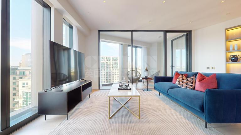 Nine Elms Ln, Battersea, London, SW8 5HD