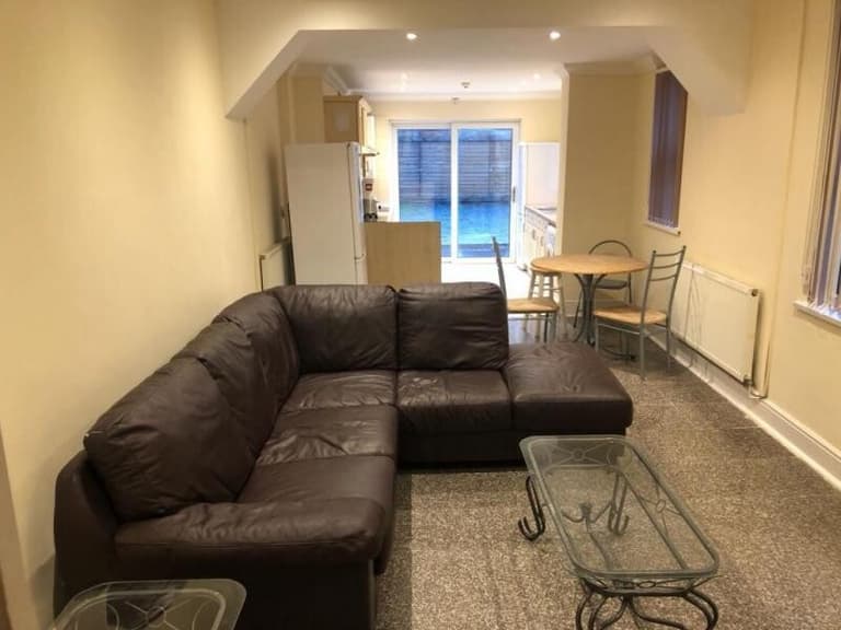 Mackintosh Place, Roath, Cardiff, CF24 4RN