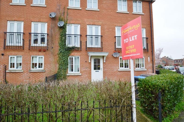 Dragon Road, Hatfield, Hertfordshire, AL10 9LY