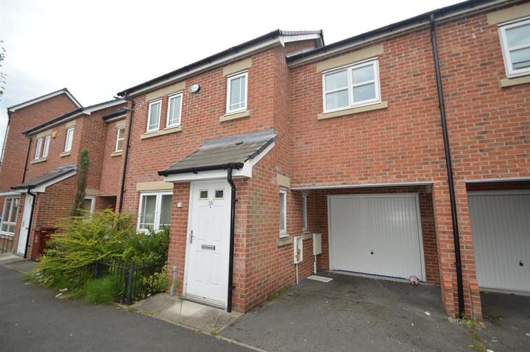 Drayton Street, Hulme, Manchester, M15 5LL