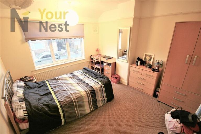 Stanmore Crescent, Burley, Leeds, LS4 2RY