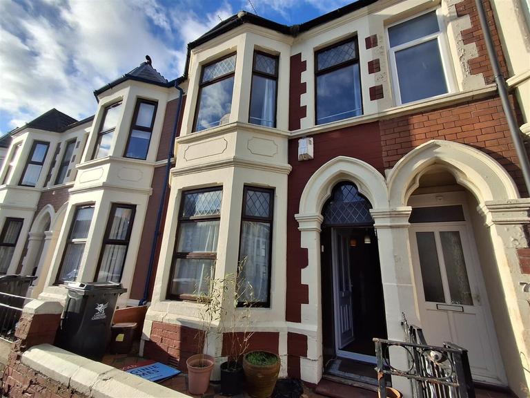 Dogfield Street, Roath, Cardiff, CF24 4QL