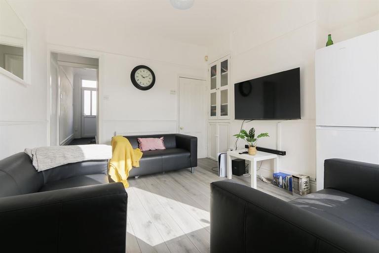 Khartoum Road, Ecclesall, Sheffield, S11 8RD