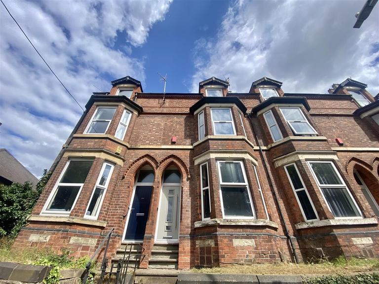 Radford Boulevard, Radford, Nottingham, NG7 5QG