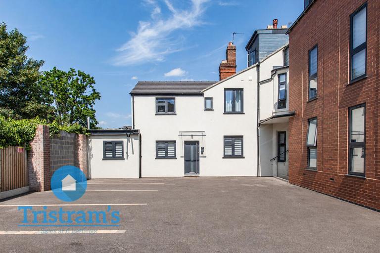 Dagmar Grove, Beeston, Nottingham, NG9 2BH