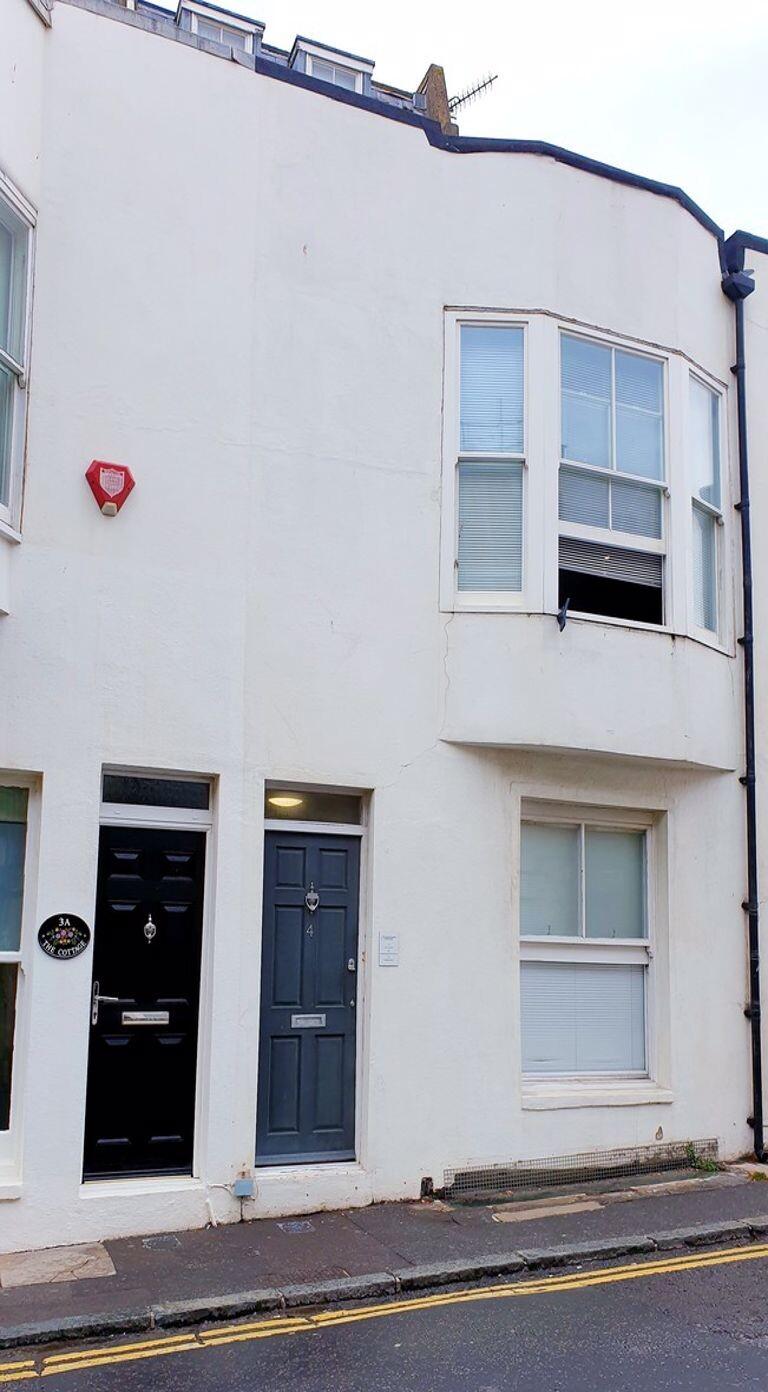 6 bedroom house for rent Montpelier Road, Brighton, BN1 2LQ UniHomes