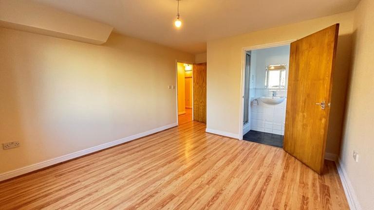 Faraday Road, Guildford, Surrey, GU1 1EA