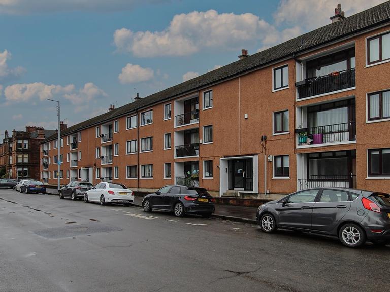 Darnley Gardens , 0/2, West End, Glasgow, G41 4NG