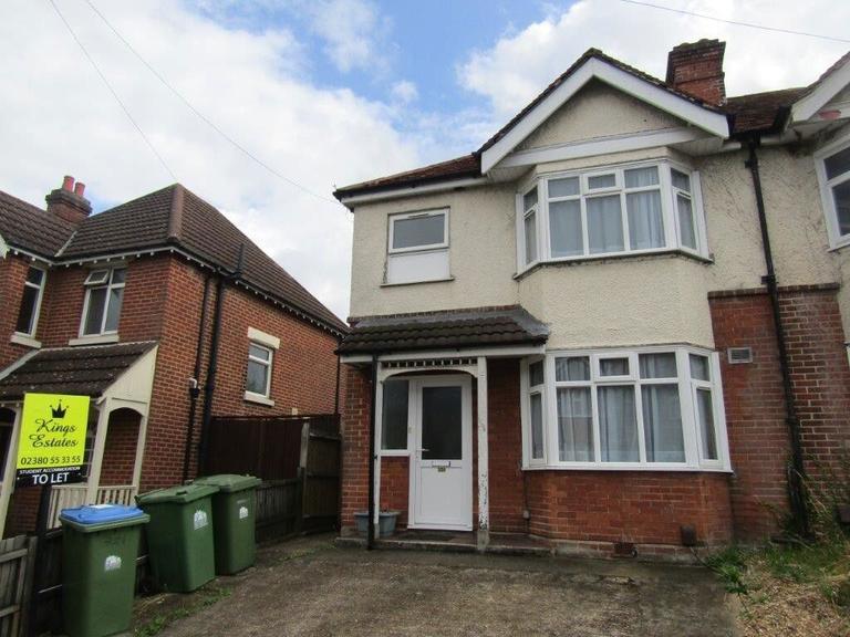 Burgess Road, Highfield, Southampton, SO16 3BJ