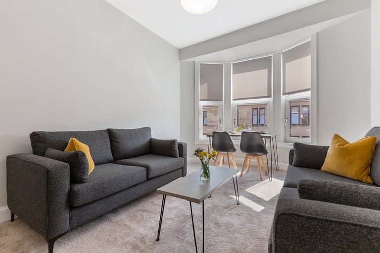 Dumbarton Road, Flat 3/1, West End, Glasgow, G11 6RH Dumbarton Road, Flat 3/1, West End, Glasgow, G11 6RH