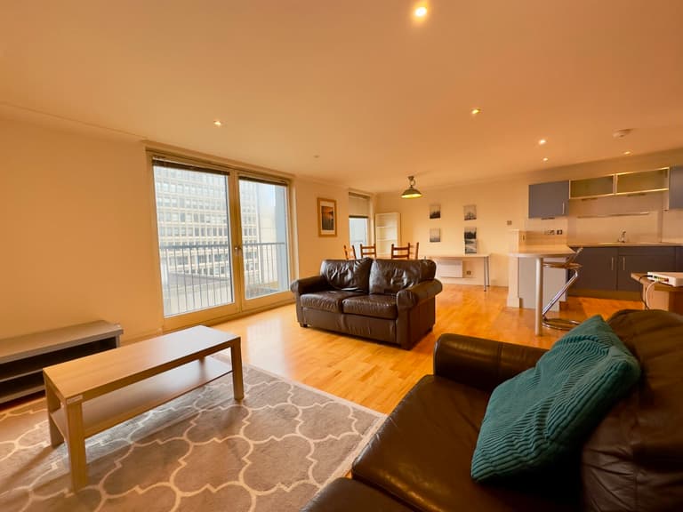 Argyle Street, Flat 5/2. Block C, City Centre, Glasgow, G2 8ND Argyle Street, Flat 5/2. Block C, City Centre, Glasgow, G2 8ND