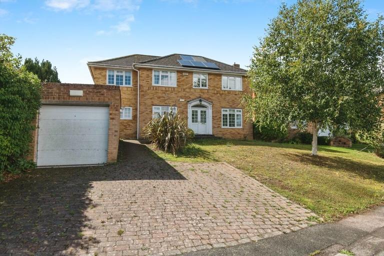 Aldrin Road, City Centre, Exeter, EX4 5DN