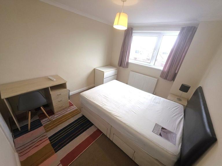 Milverton House, Southsea, Portsmouth, PO5 1EJ