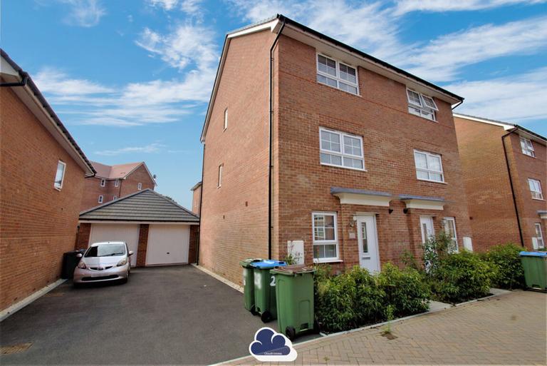 Brambling Avenue, Tile Hill, Coventry, CV4 8NH