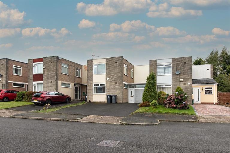 4 bedroom house for rent Bideford Drive, Birmingham, B29 6QG UniHomes