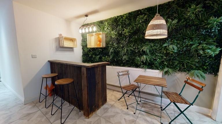 Chestnut Avenue, Hyde Park, Leeds, LS6 1AZ