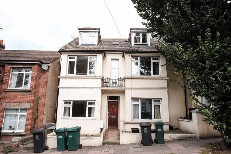 1 bedroom house for rent Coombe Road, Brighton, BN2 4EB UniHomes