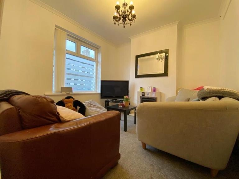 Florentia Street, Cathays, Cardiff, CF24 4PE