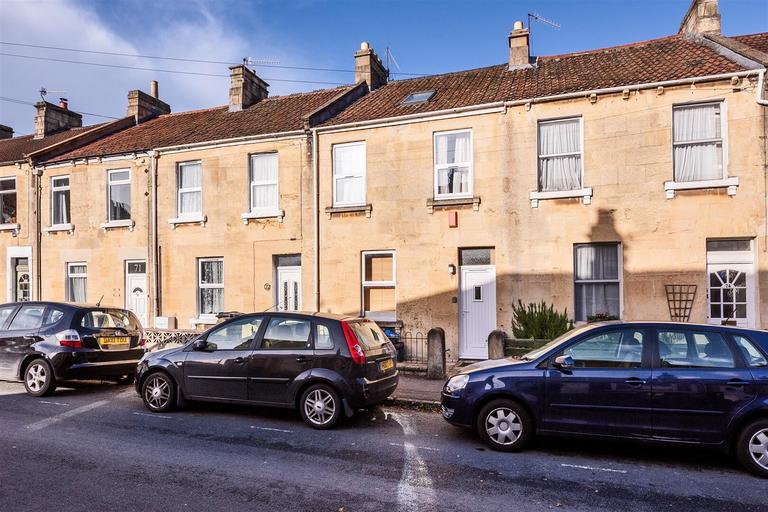 4 bedroom house for rent Lorne Road, Bath, BA2 3BZ UniHomes