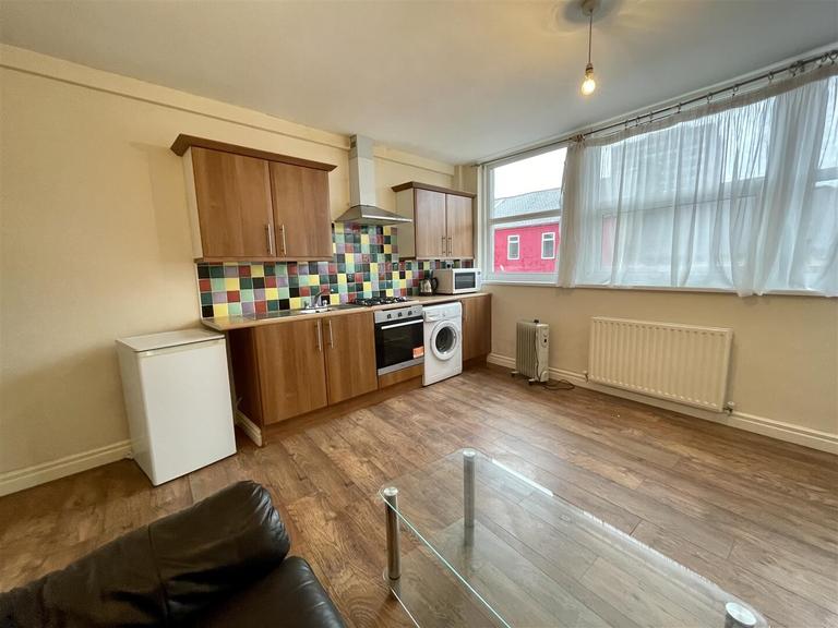 High Street, Gateshead, Newcastle, NE8 1EQ