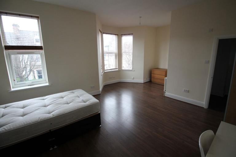 Rothbury Terrace, Heaton, Newcastle, NE6 5XH