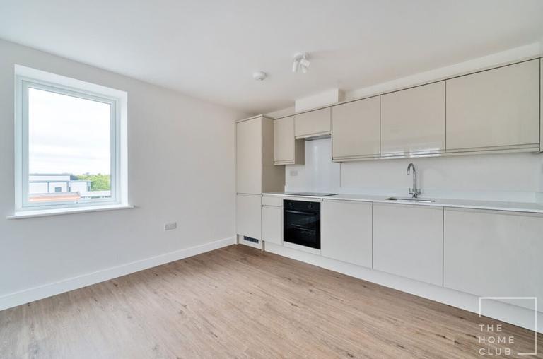 The Old Bank House, Guildford, Surrey, GU14 7PQ