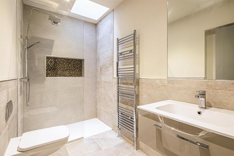 Moor Oaks Road, Broomhill, Sheffield, S10 1BX