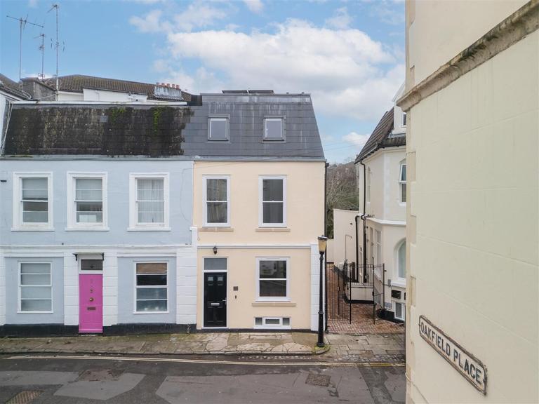 Oakfield Place, Clifton, Bristol, BS8 2BJ
