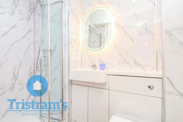 Ilkeston Road, Lenton, Nottingham, NG7 2BY