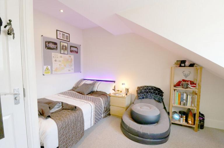 Pomona Street, Ecclesall, Sheffield, S11 8JL