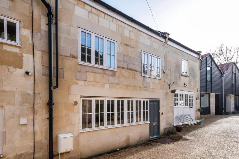 Lambridge Buildings Mews, Larkhall, Bath, BA1 6QY