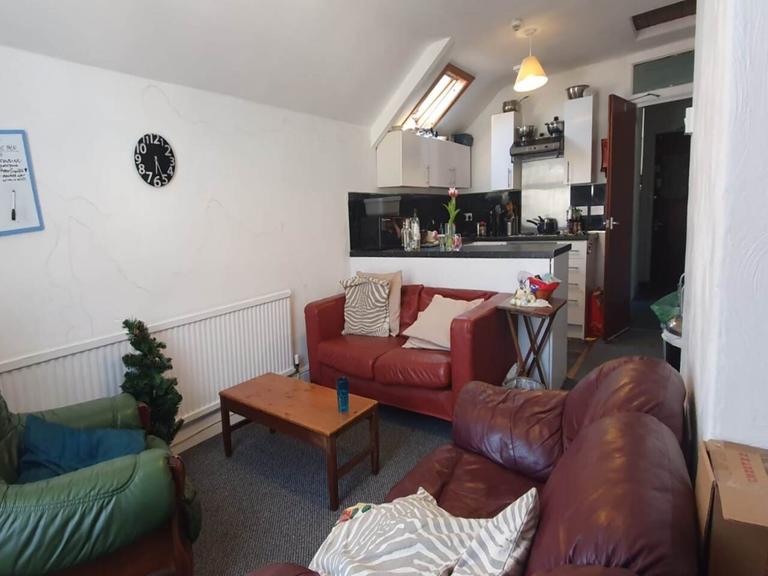 Glynrhondda Street, Cathays, Cardiff, CF24 4AN