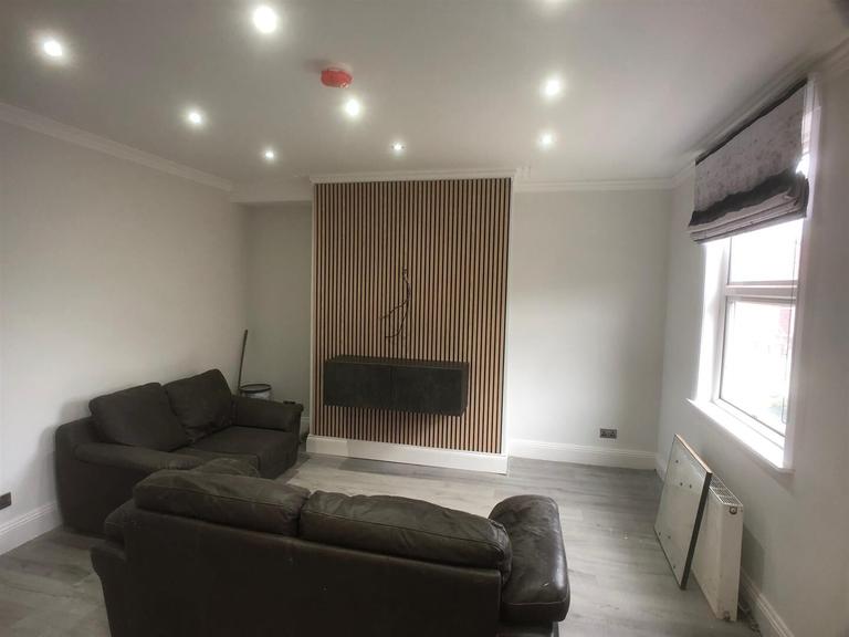 Granby Road, Headingley, Leeds, LS6 3AS
