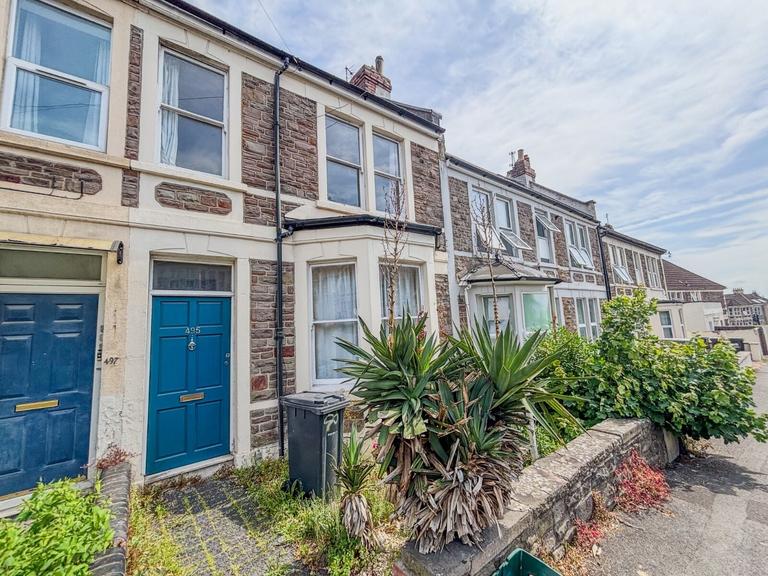Gloucester Road, Horfield, Bristol, BS7 8UG