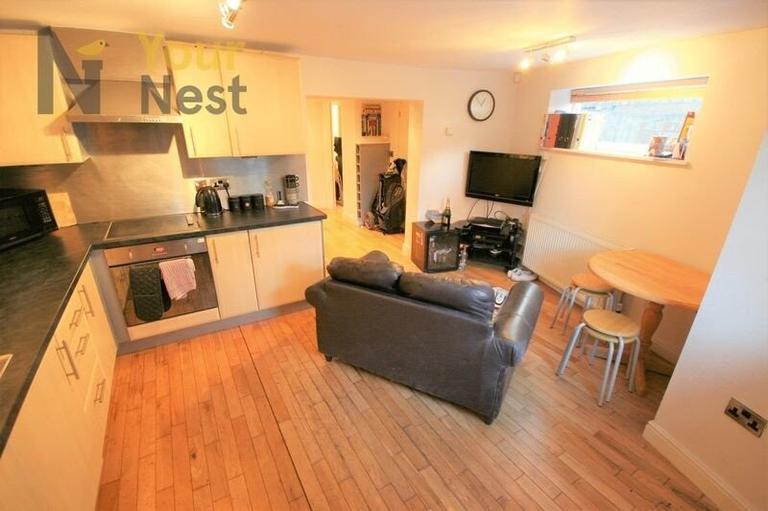 2 bedroom apartment for rent Headingley Mount, Leeds, LS6 3EL UniHomes