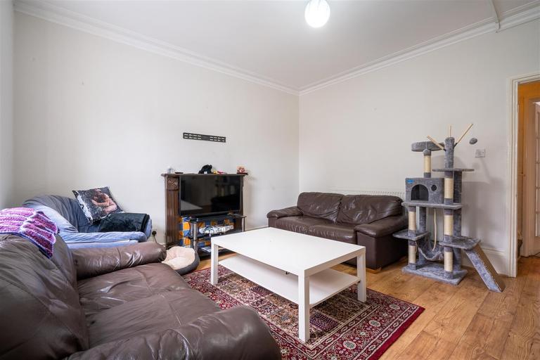 School Road, Crookes, Sheffield, S10 1GQ