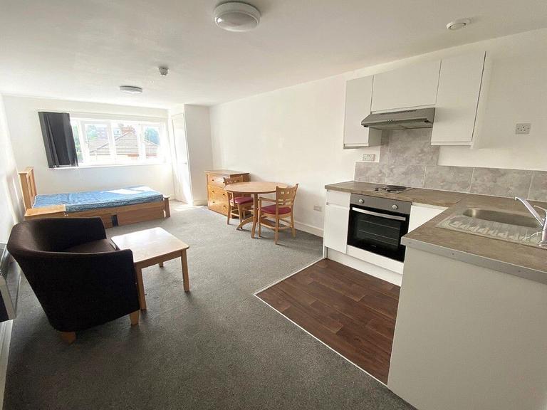 Lake Road, City Centre, Portsmouth, PO1 4HA