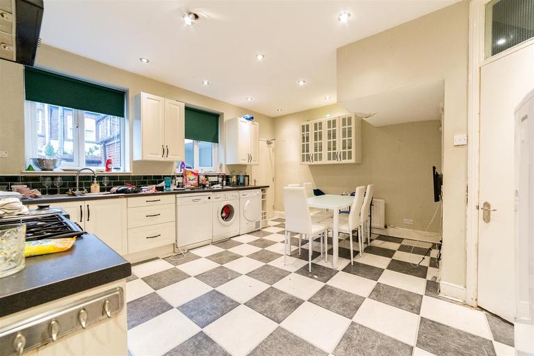 Lansdowne Gardens, Jesmond, Newcastle, NE2 1HD