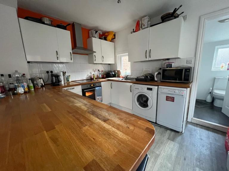 Old Tiverton Road, City Centre, Exeter, EX4 6LD